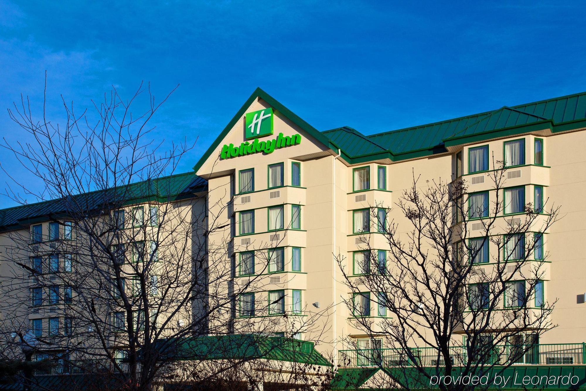 Holiday Inn Conference Centre Edmonton South By Ihg Exterior foto